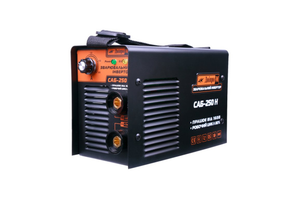 Фото 3 - Сварочный инвертор IGBT Дніпро-М САБ-250Н