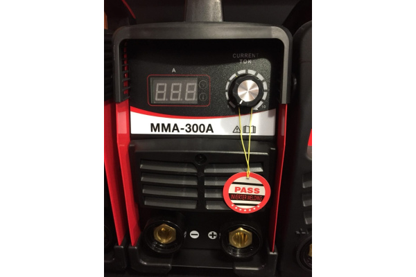 Фото 2 - Сварочный инвертор Edon MMA 300A