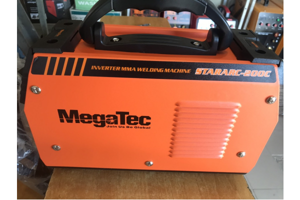 Фото 6 - Сварочный инвертор MegaTec STARARC 200C