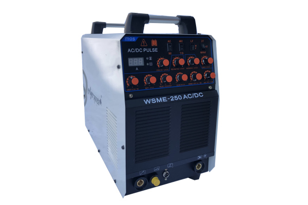 Фото 2 - Аргонодуговая сварка Луч Профи WSE-250 AC/DC