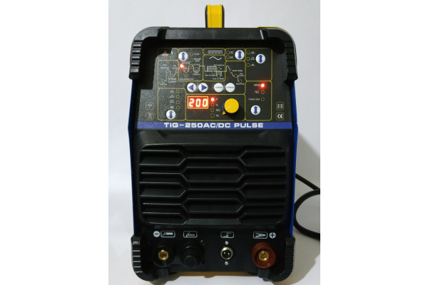 Фото 3 - Аргонная сварка Искра Профи COBALT TIG-250 AC/DC Pulse