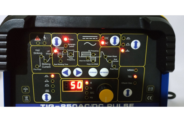 Фото 18 - Аргонная сварка Искра Профи COBALT TIG-250 AC/DC Pulse