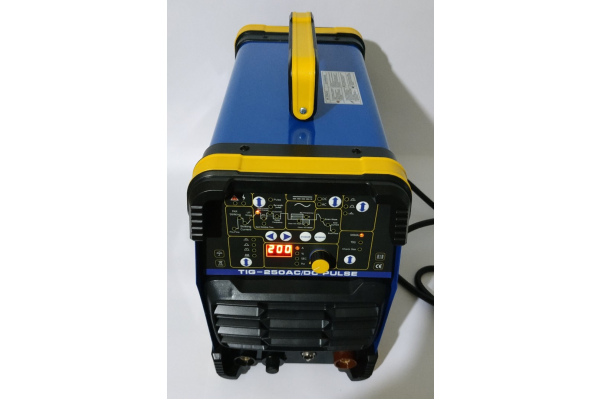 Фото 9 - Аргонная сварка Искра Профи COBALT TIG-250 AC/DC Pulse