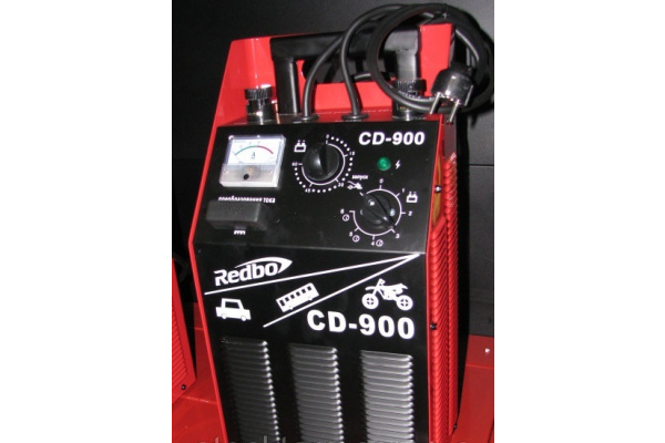 Фото 3 - Пуско-зарядное устройство Redbo CD-900